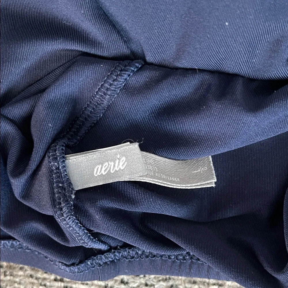 Aerie Navy Scoop Sports Bra Top